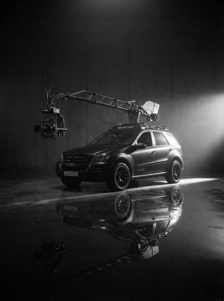 Ultra Arm на Mercedes ML — автомобильный камерный кран Second Unit
